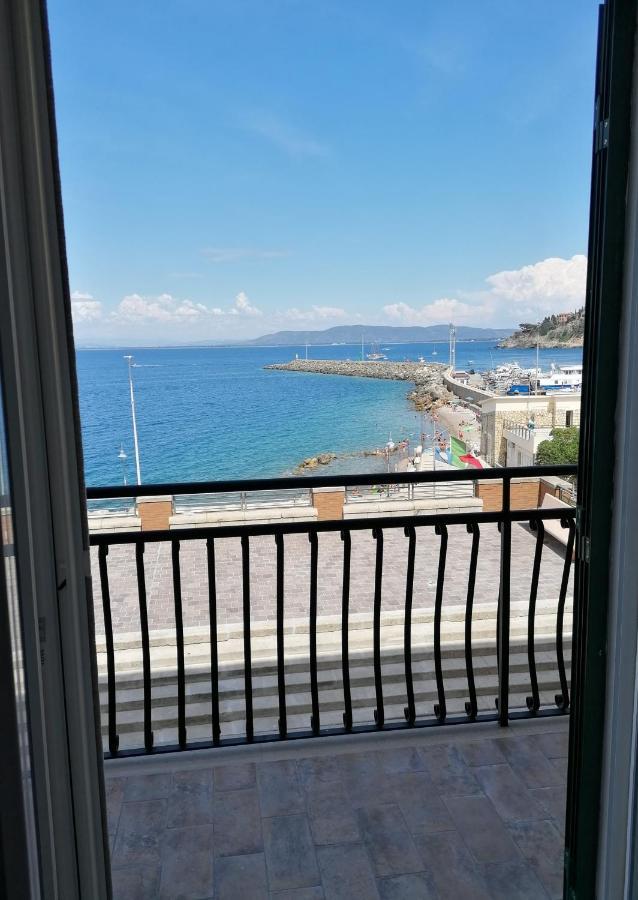 Casa La Marinella Lejlighed Porto Santo Stefano  Eksteriør billede